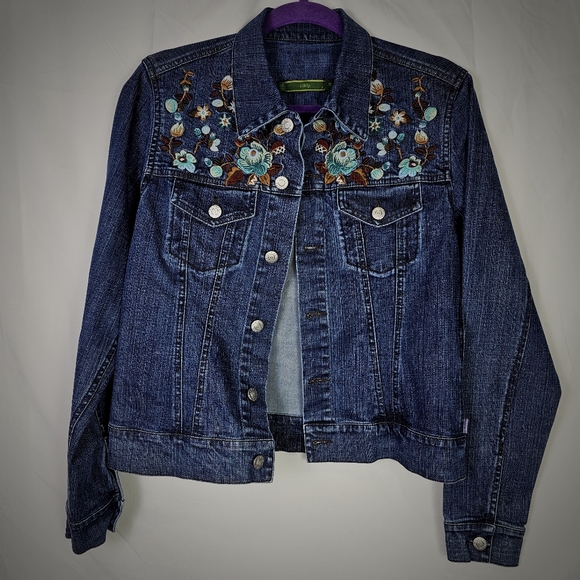 OILILY Women's Vintage Embroidered Denim Jacket - Picture 15 of 15